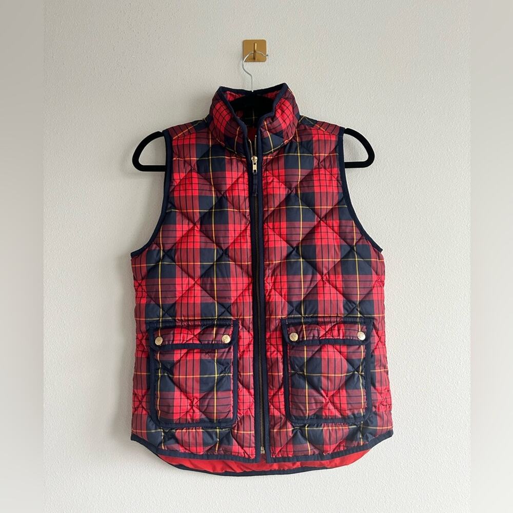 J Crew Women’s Plaid Red & Blue Quilted Down Filled Full Zip Vest Size XS